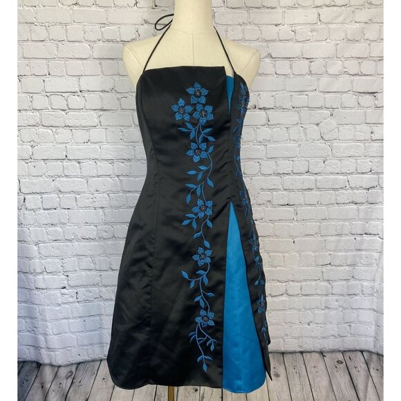 Morgan & Co Dresses & Skirts - Vintage Y2K Morgan & Co Size 10 Black Blue Floral Boned Strapless Mini Dress